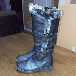 Forever Black Faux Fur Sherpa Lined Buckle Boots